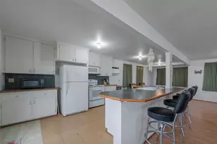 1725 Cr-441D, Brazoria, TX 77422 - Photo 9