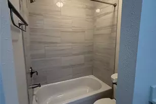1824 Thonig Rd, Houston, TX 77055 - Photo 15