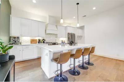 3515 Huntsford Drive, Houston, TX 77008 - Photo 7