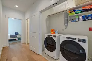 3515 Huntsford Dr, Houston, TX 77008 - Photo 29