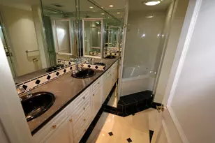 5001 Woodway Dr, Houston, TX 77056 - Photo 15