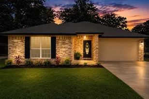216 Sleepy Hollow Dr, Lake Jackson, TX 77566 - Photo 25