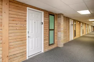 6102 Seawall Blvd, Galveston, TX 77551 - Photo 21