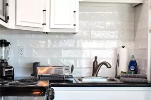 6102 Seawall Blvd, Galveston, TX 77551 - Photo 5