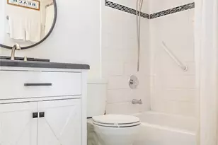 6102 Seawall Blvd, Galveston, TX 77551 - Photo 17