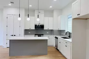 2010 Yates St, Houston, TX 77020 - Photo 5