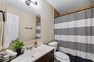 313 S Carroll St, La Porte, TX 77571 - Photo 15