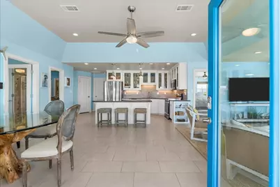 808 Pinata Drive, Crystal Beach, TX 77650 - Photo 9