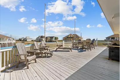 808 Pinata Drive, Crystal Beach, TX 77650 - Photo 33