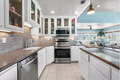 808 Pinata Drive, Crystal Beach, TX 77650 - Photo 19