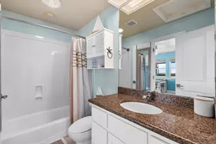 808 Pinata Dr, Crystal Beach, TX 77650 - Photo 29