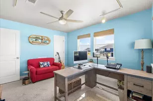 808 Pinata Dr, Crystal Beach, TX 77650 - Photo 25