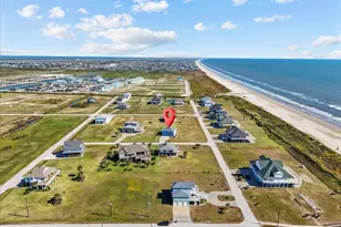 808 Pinata Dr, Crystal Beach, TX 77650 - Photo 7