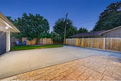5531 Lymbar Drive, Houston, TX 77096 - Photo 39