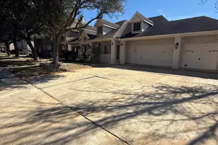 9718 Crystal Blvd, Baytown, TX 77521 - Photo 3