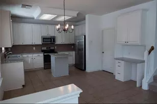 102 N Queenscliff Cir, Spring, TX 77382 - Photo 5