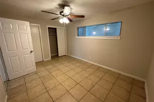 710 Colquitt St, Houston, TX 77006 - Photo 11