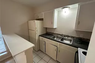 710 Colquitt St, Houston, TX 77006 - Photo 3