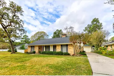 2011 Stebbins Drive, Houston, TX 77043 - Photo 3