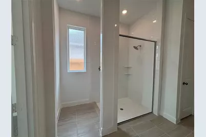 9203 Boardwalk Shore Drive, Baytown, TX 77521 - Photo 31