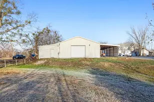 217 W Hl St, Navasota, TX 77868 - Photo 15