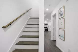 8639 Peachtree St St, Houston, TX 77016 - Photo 5