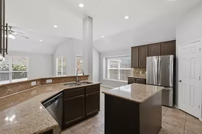 20818 Falcon Hill Street, Humble, TX 77338 - Photo 9