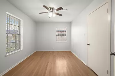 4326 Akard Street, Houston, TX 77047 - Photo 33