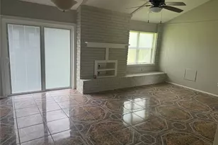 14407 Alkay St, Houston, TX 77045 - Photo 5