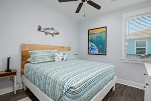 2565 Palm Dr, Crystal Beach, TX 77650 - Photo 23