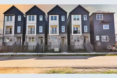 1018 W 15th 1/2 Street #B, Houston, TX 77008 - Photo 3