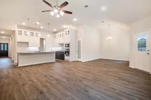 8 Cattle Dr, Bay City, TX 77414 - Photo 7