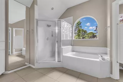 15511 Oaklawn Park Drive, Houston, TX 77069 - Photo 23