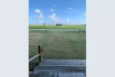 142 Tarpon Drive, Palacios, TX 77465 - Photo 3