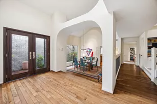 8999 Briar Forest Dr, Houston, TX 77024 - Photo 5