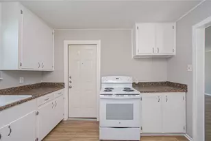 2802 Windsor Ln, Pasadena, TX 77506 - Photo 17