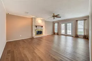 11922 River Meadow Ln, Meadows Place, TX 77477 - Photo 15