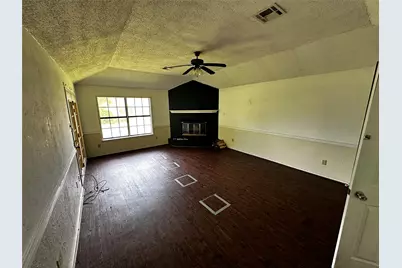 205 Honeysuckle Drive, Baytown, TX 77520 - Photo 15