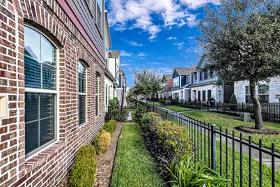 12562 Holly Blue Lane, Houston, TX 77077 - Photo 5