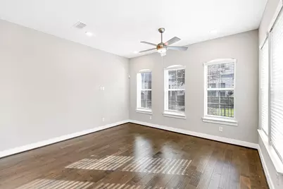 12562 Holly Blue Lane, Houston, TX 77077 - Photo 9