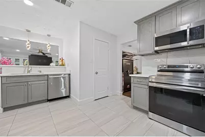 12503 Indian Wells Drive, Houston, TX 77066 - Photo 19
