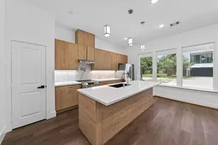 2714 Drew St, Houston, TX 77004 - Photo 9