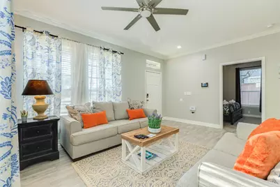 2205 30th Street, Galveston, TX 77550 - Photo 5