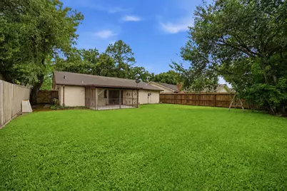 2126 Quail Valley East Drive, Missouri City, TX 77459 - Photo 33
