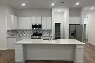 2719 Pne Blf Dr, Rosenberg, TX 77469 - Photo 3