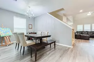 6614 Hunters Way Ln, Baytown, TX 77521 - Photo 7