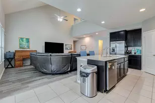 6614 Hunters Way Ln, Baytown, TX 77521 - Photo 13