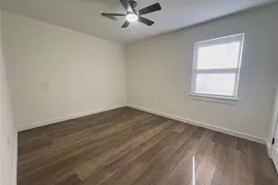 10810 Eddyrock St, Houston, TX 77089 - Photo 11