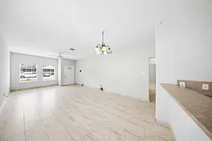 10607 Logger Pine Trail, Houston, TX 77088 - Photo 5