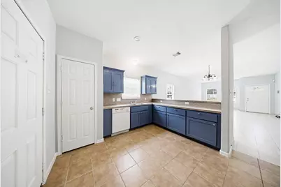 10607 Logger Pine Trail, Houston, TX 77088 - Photo 7